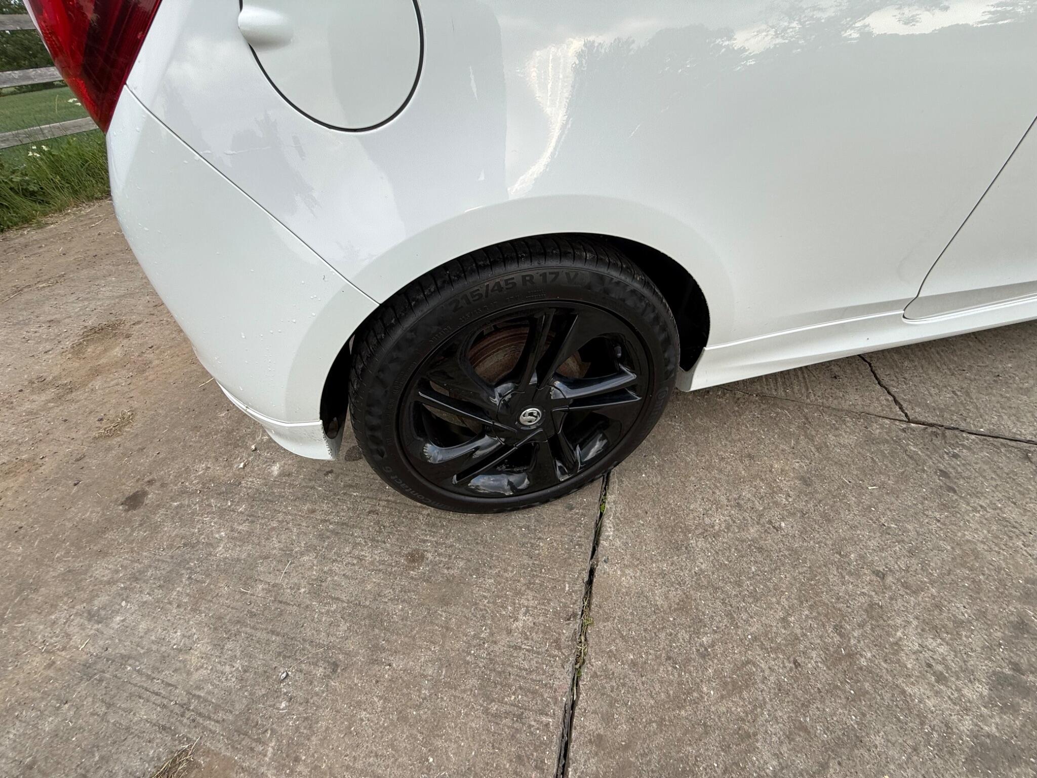 Vauxhall Corsa 1.4i ecoTEC Limited Edition Euro 6 3dr — photo 83 of 96